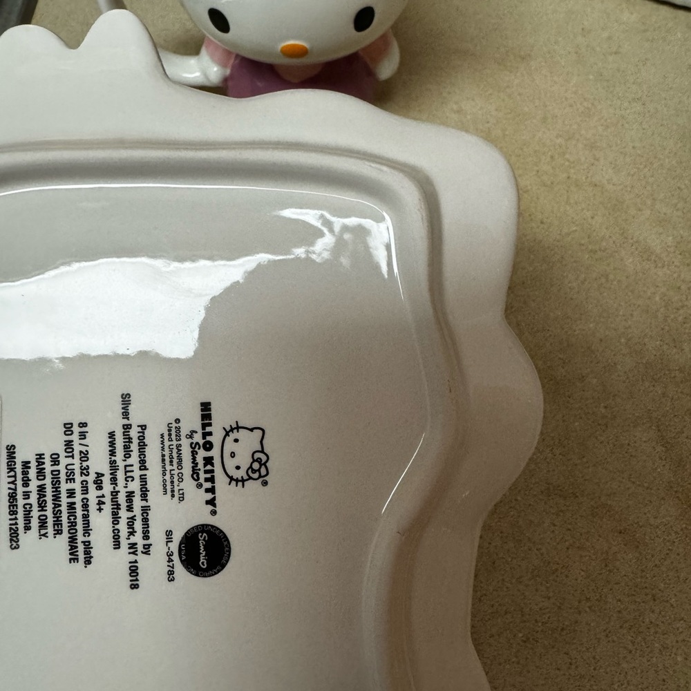 Hello Kitty Mug & Plate Bundle - Picture 7 of 9